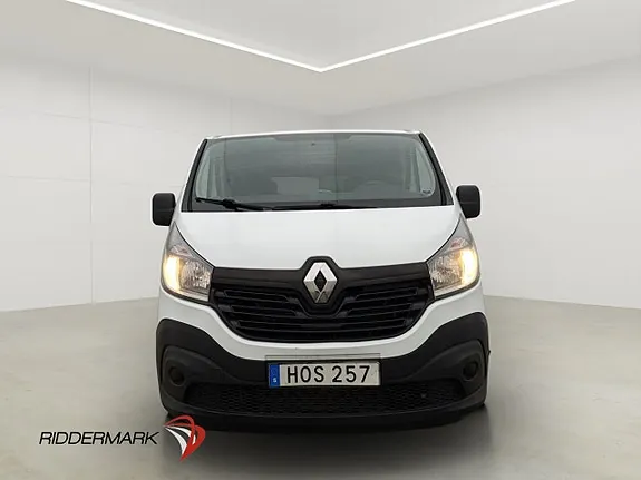 Renault Trafic 2015 photo 4