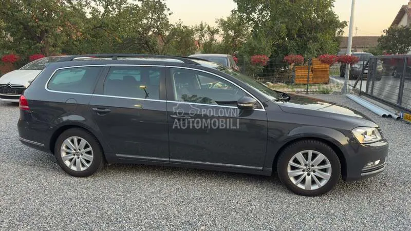 Volkswagen Passat 2011 photo 5