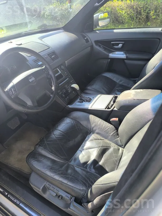 Volvo Xc90 2003 photo 2