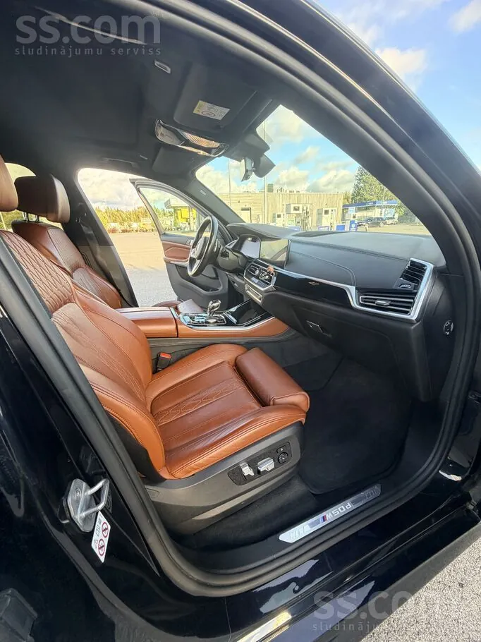 BMW X5M 2019 photo 3
