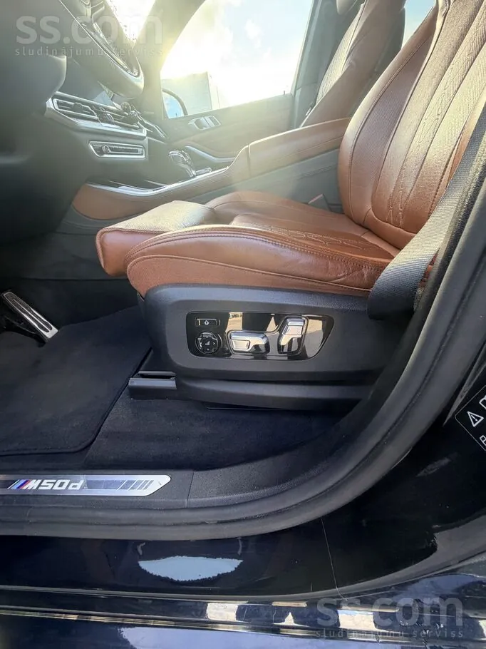 BMW X5M 2019 photo 2
