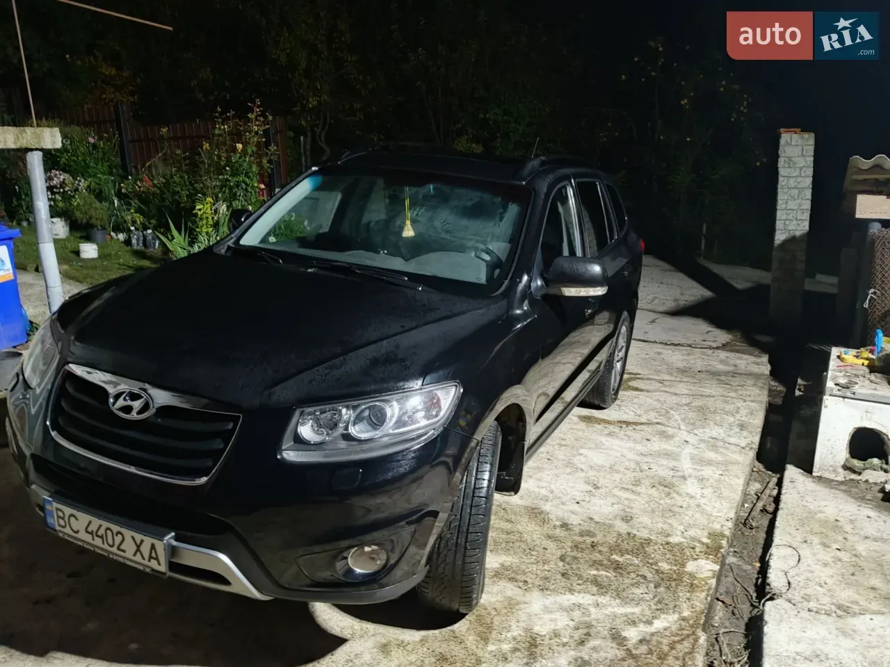 Hyundai Santa Fe 2012 photo 3
