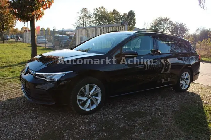 Volkswagen Golf Viii