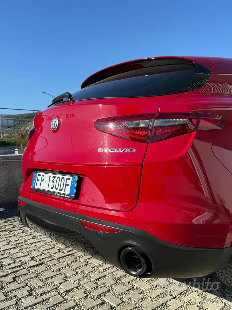 Alfa Romeo Stelvio 2018 photo 4