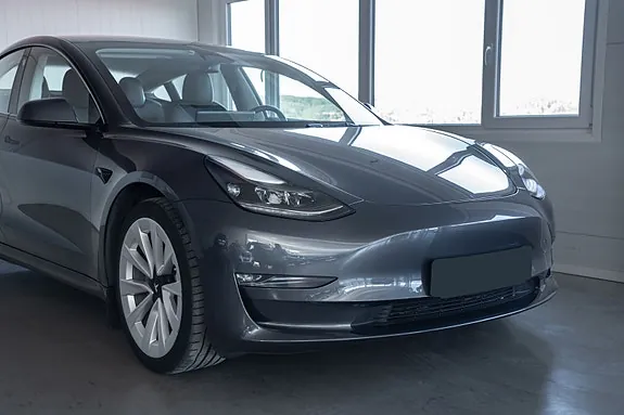 Tesla Model 3 2022 photo 4