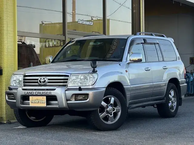 Toyota Land Cruiser 100