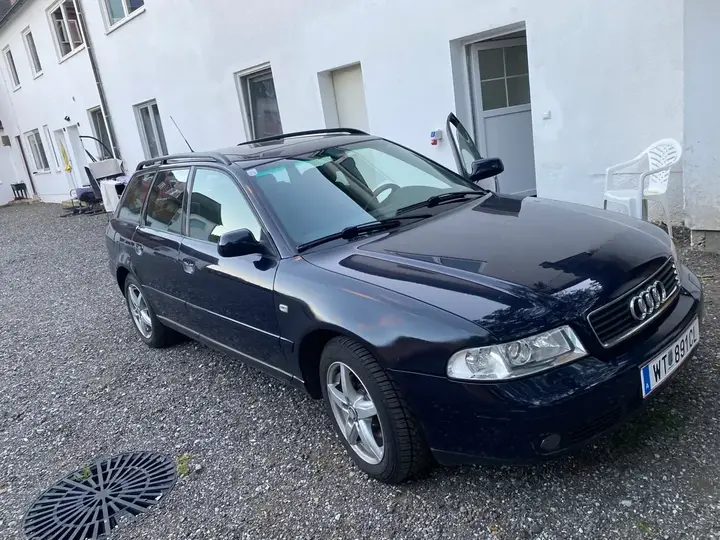 Audi A4 2000 photo 2