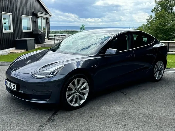 Tesla Model 3 2019 photo 2