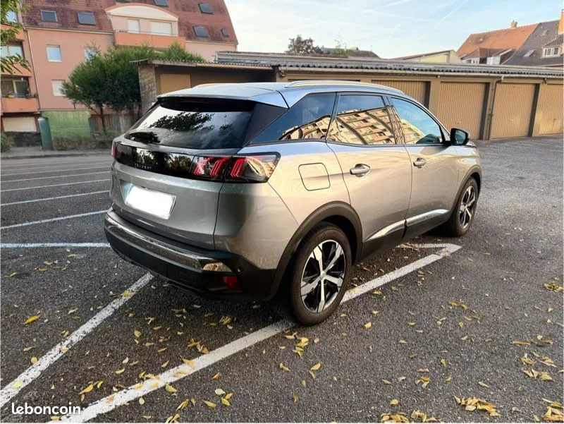 Peugeot 3008 2021 photo 2