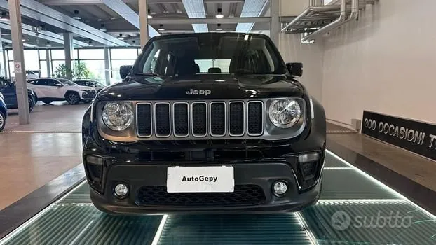 Jeep Renegade 2023 photo 2