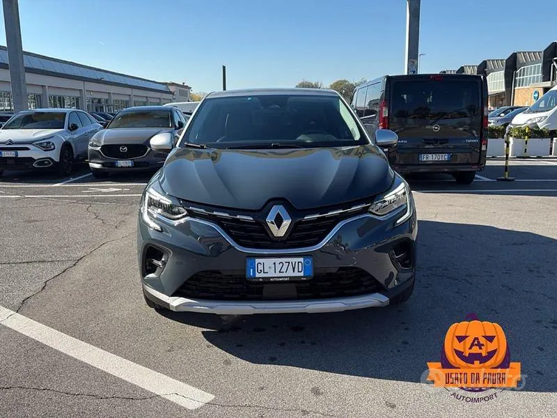 Renault Captur 2022 photo 2