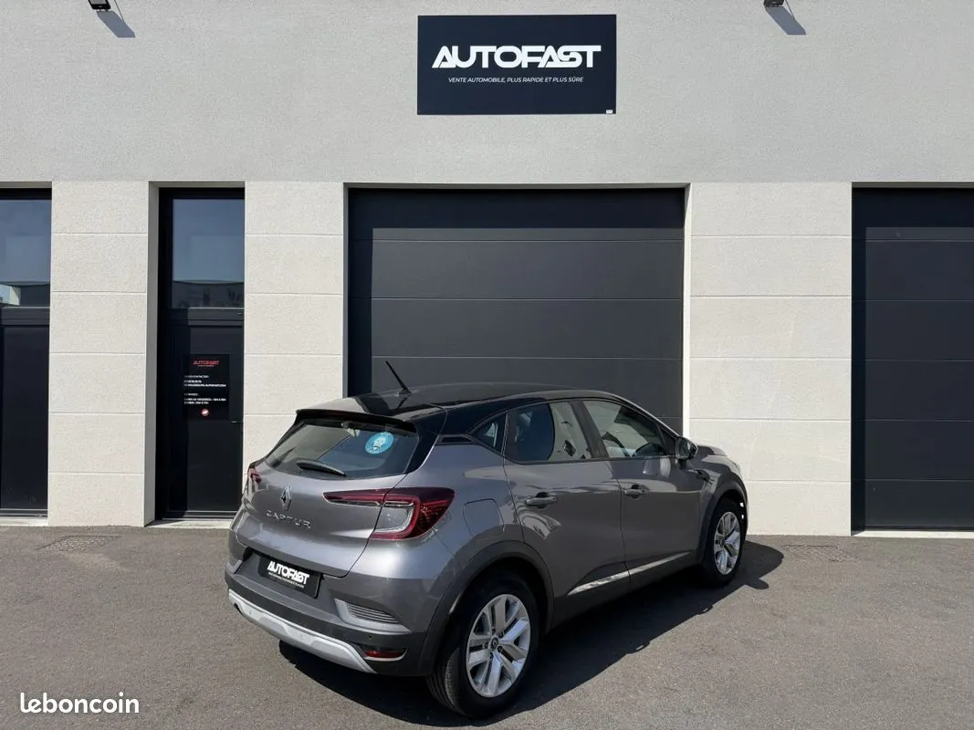Renault Captur 2020 photo 2
