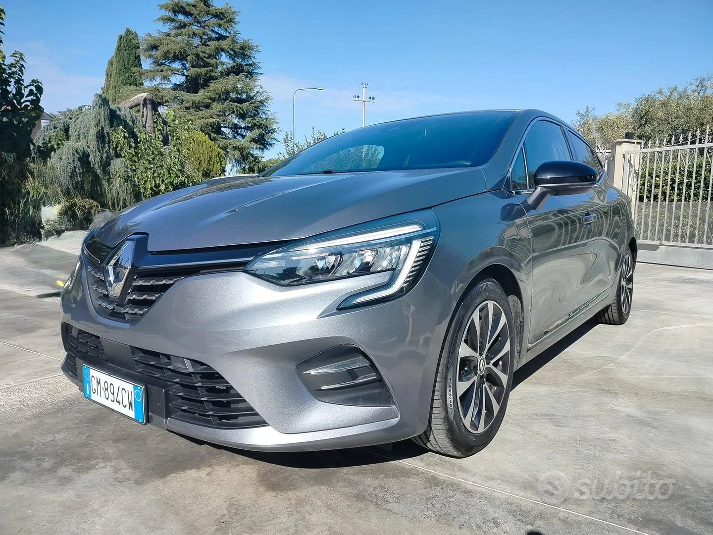 Renault Clio 2023 photo 3