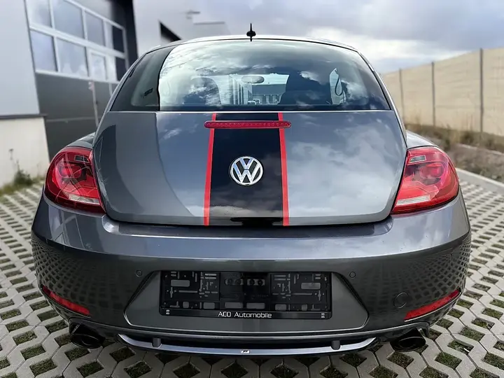 Volkswagen Beetle 2011 photo 3