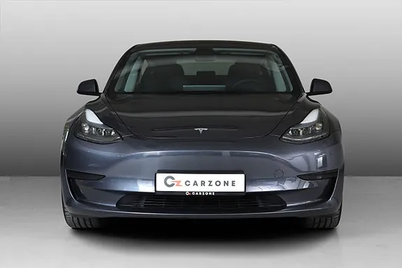 Tesla Model 3 2023 photo 2