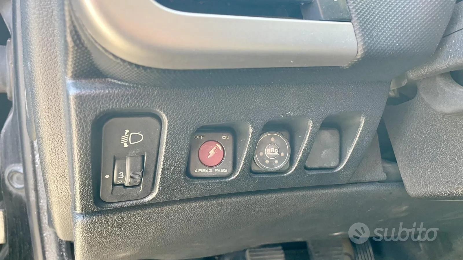 Peugeot 206 2010 photo 4