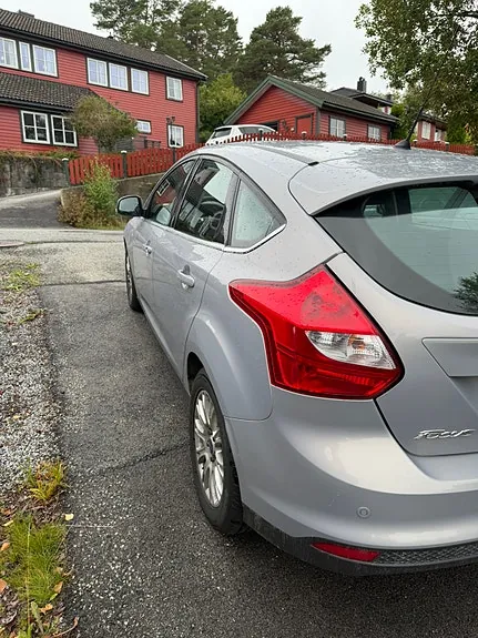 Ford Focus 2011 photo 5