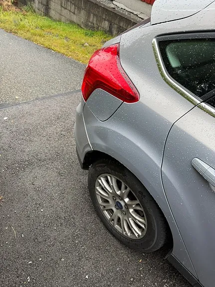 Ford Focus 2011 photo 3