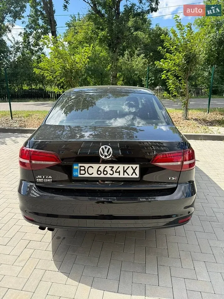 Volkswagen Jetta 2017 photo 2