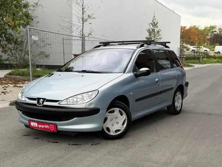 Peugeot 206