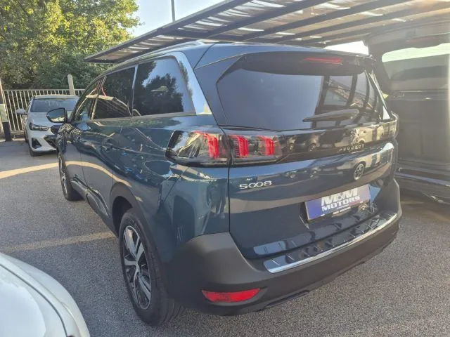 Peugeot 5008 2024 photo 4