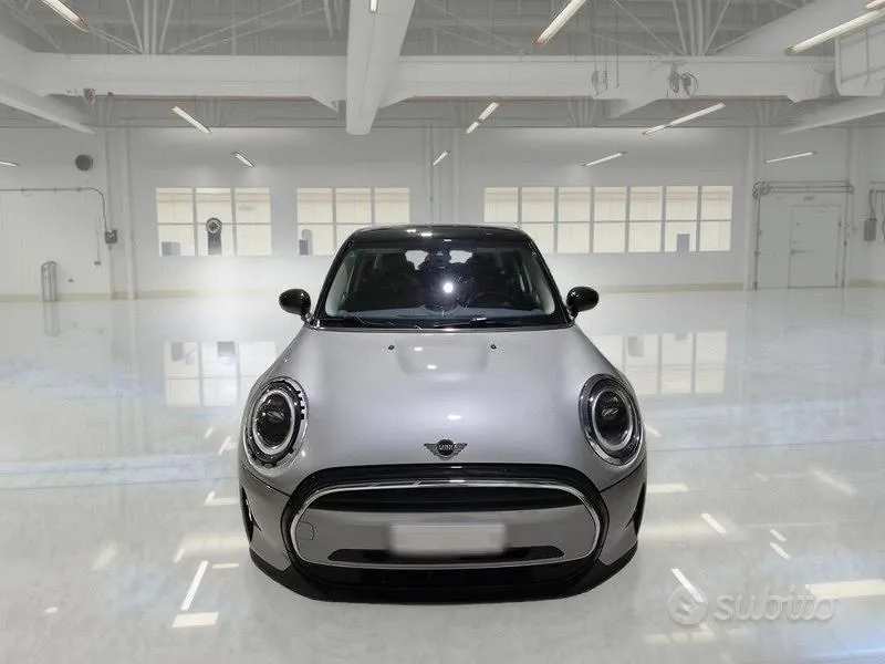 Mini Cooper 2023 photo 2