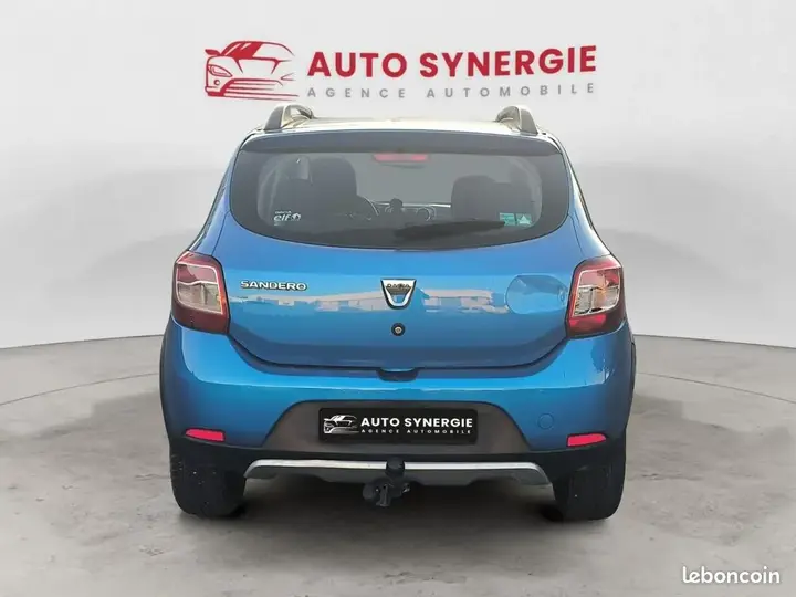 Dacia Sandero 2015 photo 4