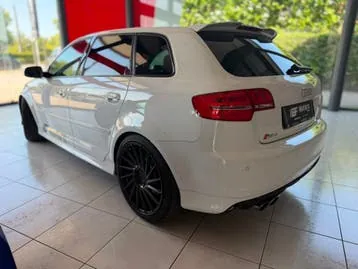 Audi Rs3 2011 photo 3