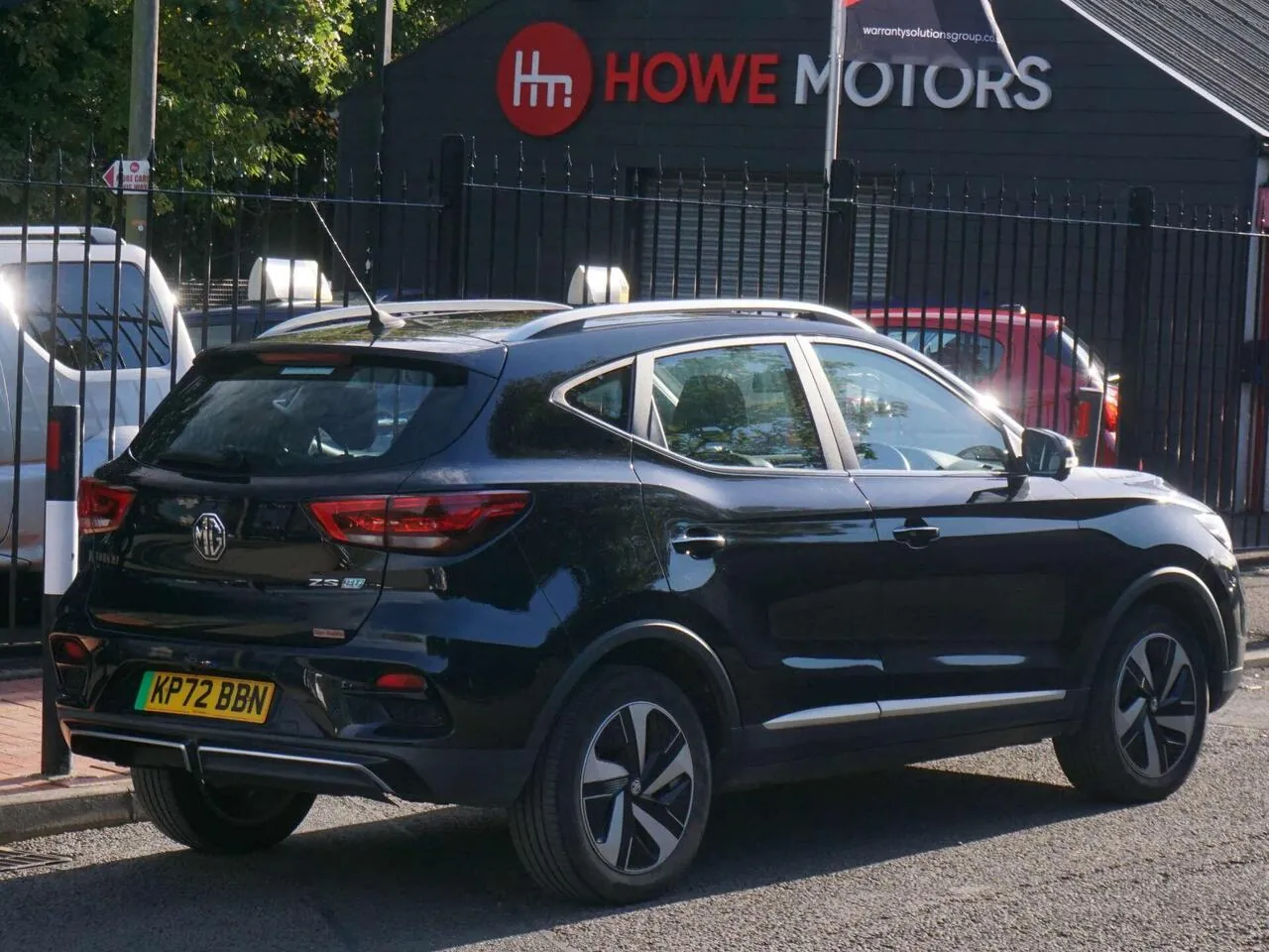 MG Mg Zs 2022 photo 2
