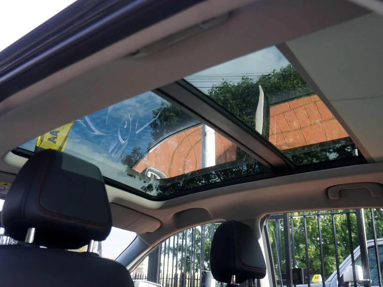 MG Mg Zs 2022 photo 5