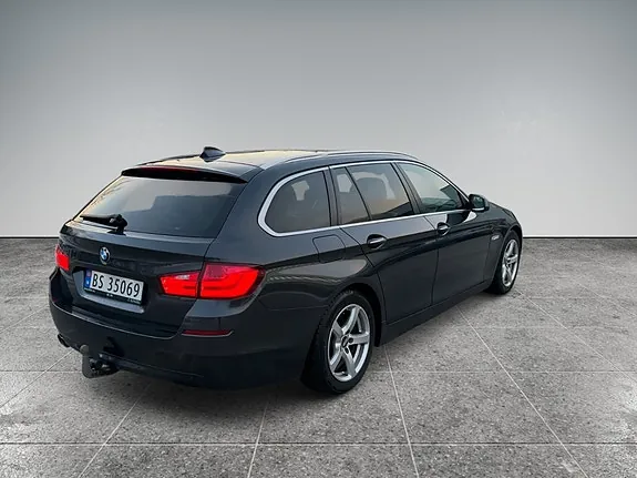 BMW 520D 2010 photo 4