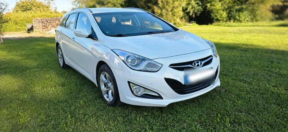 Hyundai I40