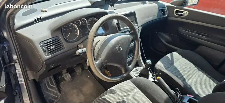 Peugeot 307