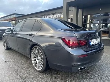 BMW 750D 2014 photo 2