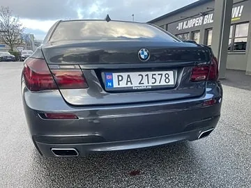 BMW 750D 2014 photo 4