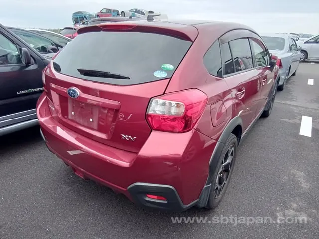 Subaru Xv 2014 photo 4