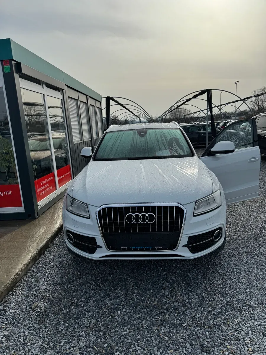 Audi Q5 2016 photo 2