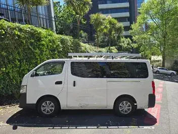 Nissan Nv350 2018 photo 3