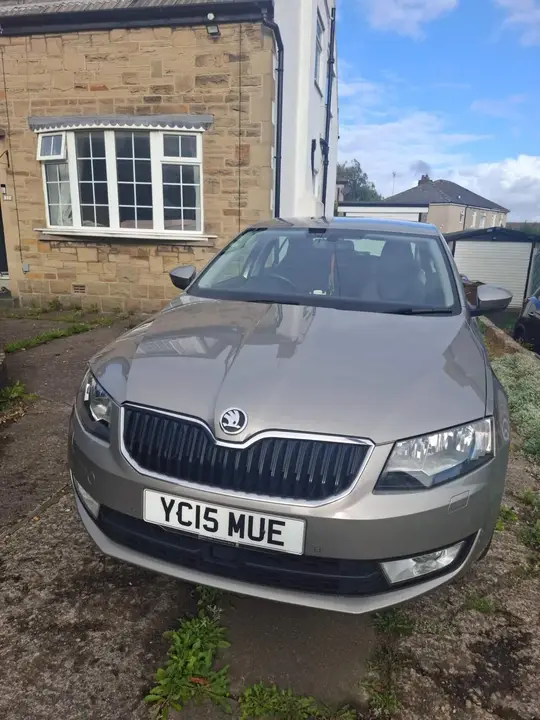 Skoda Octavia 2015 photo 2
