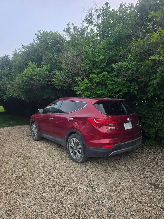 Hyundai Santa Fe 2014 photo 3