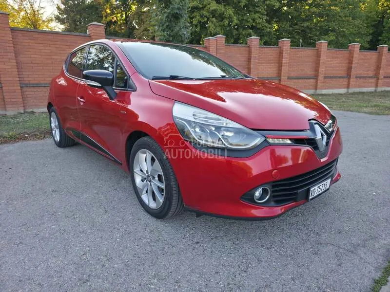 Renault Clio 2015 photo 2