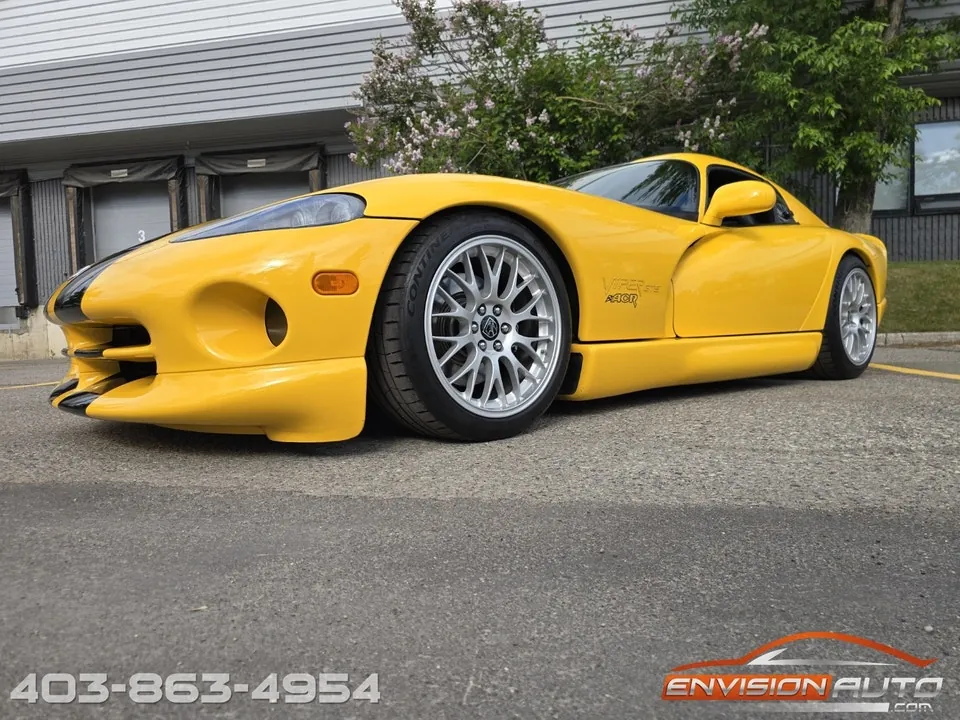 Dodge Viper 2002 photo 2