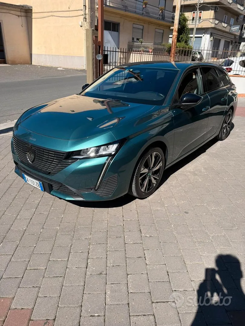Peugeot 308 2022 photo 2