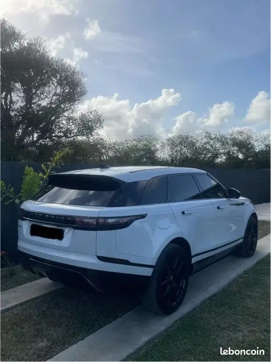 Land Rover Range Rover Velar 2021 photo 2