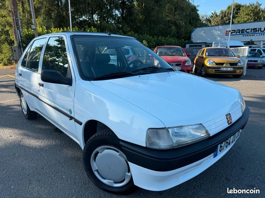 Peugeot 106 1994 photo 3