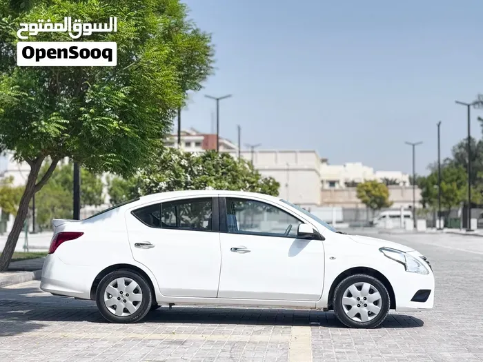 Nissan Sunny 2021 photo 4