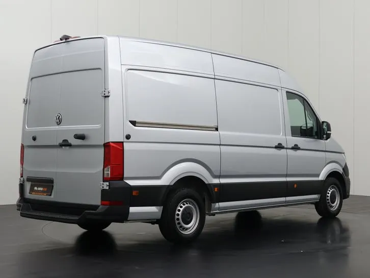 Volkswagen Crafter 2021 photo 2