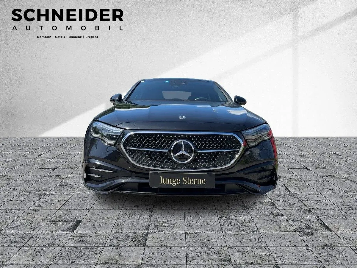 Mercedes-Benz E-Class 2025 photo 3