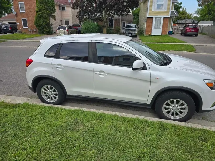 Mitsubishi Rvr 2016 photo 4