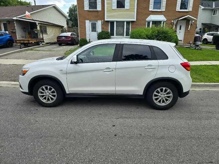 Mitsubishi Rvr 2016 photo 2